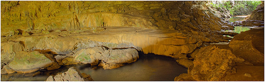 Rio Frio Cave, Belize